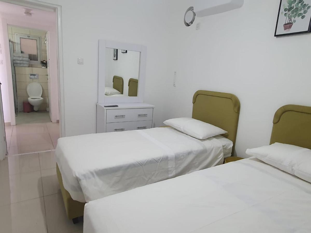 Appartamento Viktoria Eilat Esterno foto